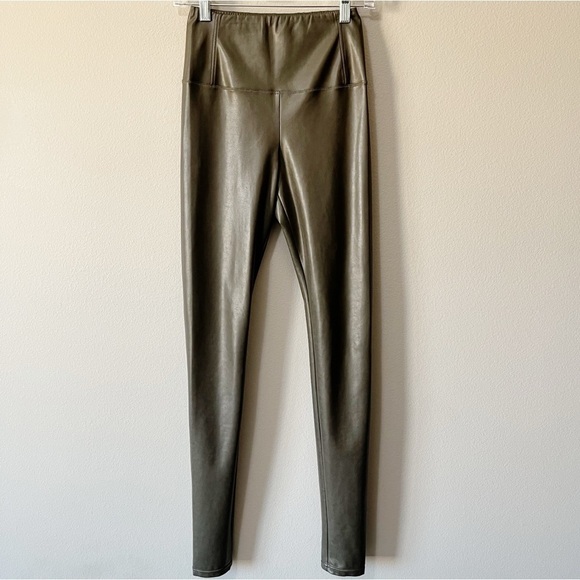 Aritzia Wilfred Free Vegan Faux Leather Leggings Olive Green Highrise Size Small - Picture 1 of 7